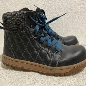 Women’s Avenger work boots metro Size 7.5